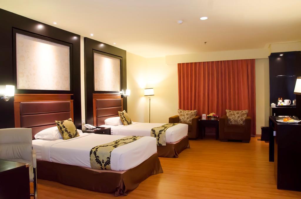Sari Ater Kamboti Hotel Bandung Exterior foto