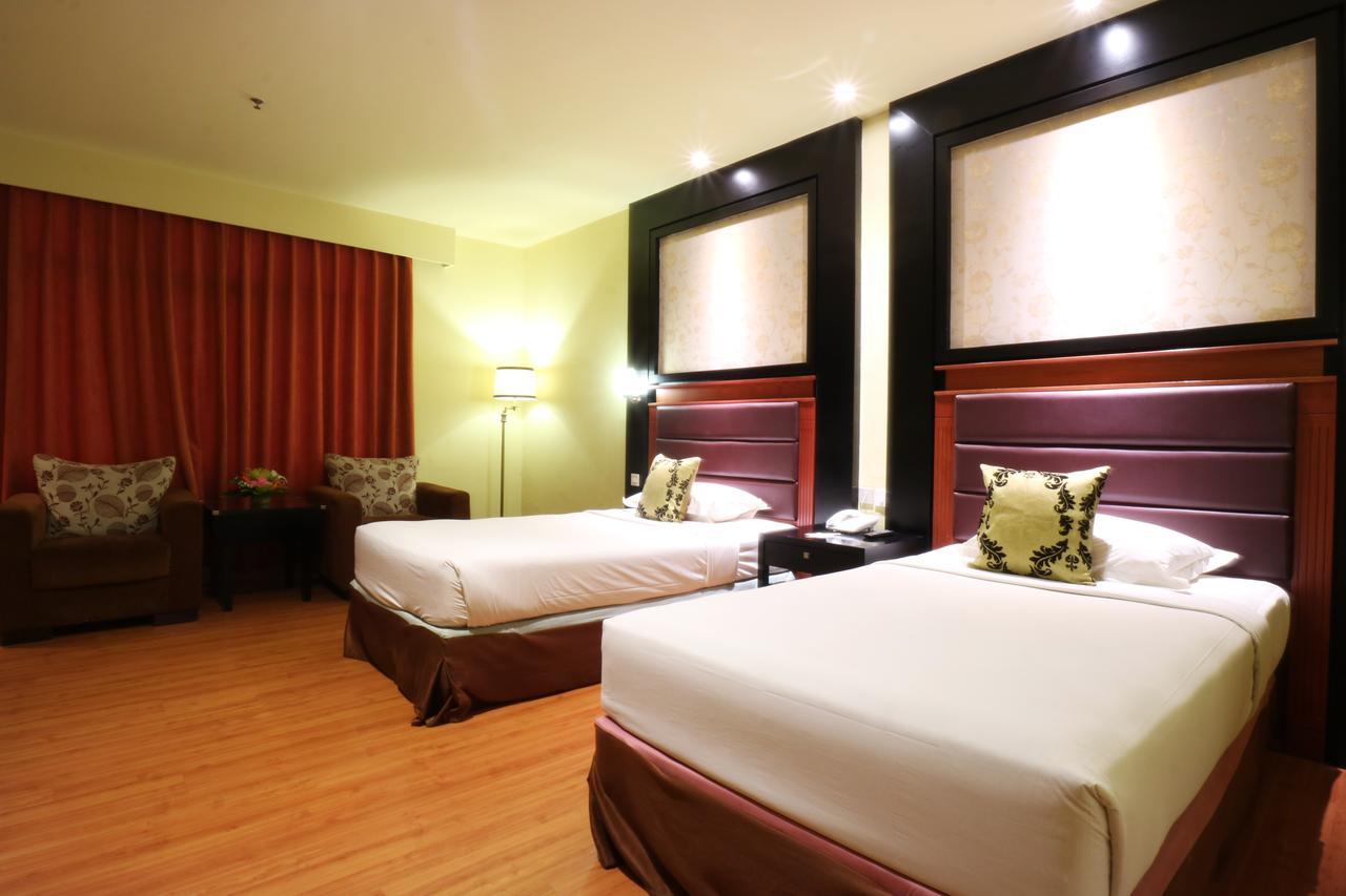Sari Ater Kamboti Hotel Bandung Exterior foto