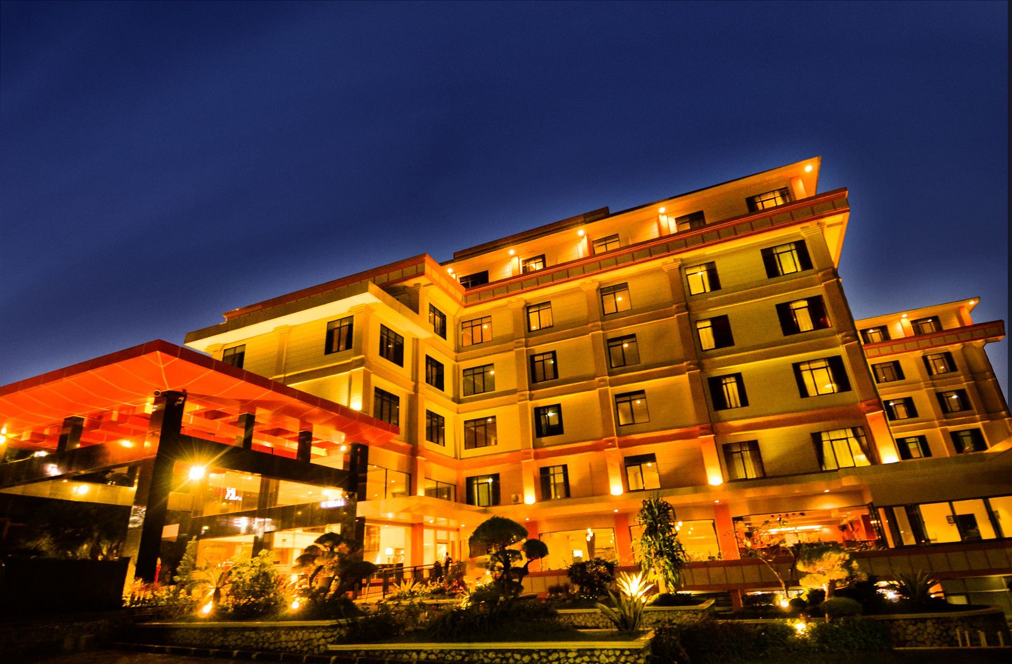 Sari Ater Kamboti Hotel Bandung Exterior foto