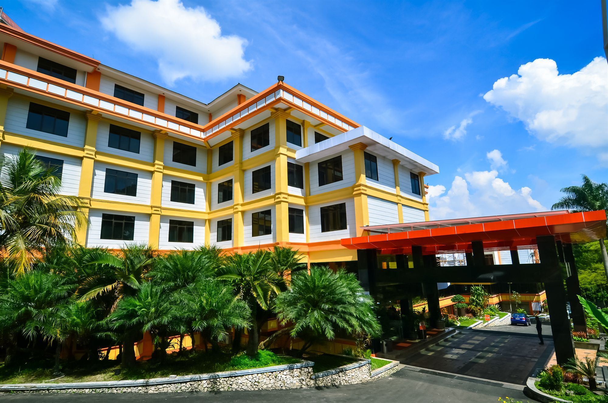 Sari Ater Kamboti Hotel Bandung Exterior foto