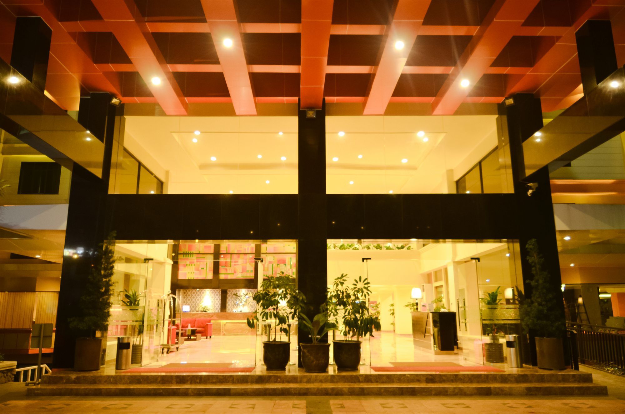 Sari Ater Kamboti Hotel Bandung Exterior foto